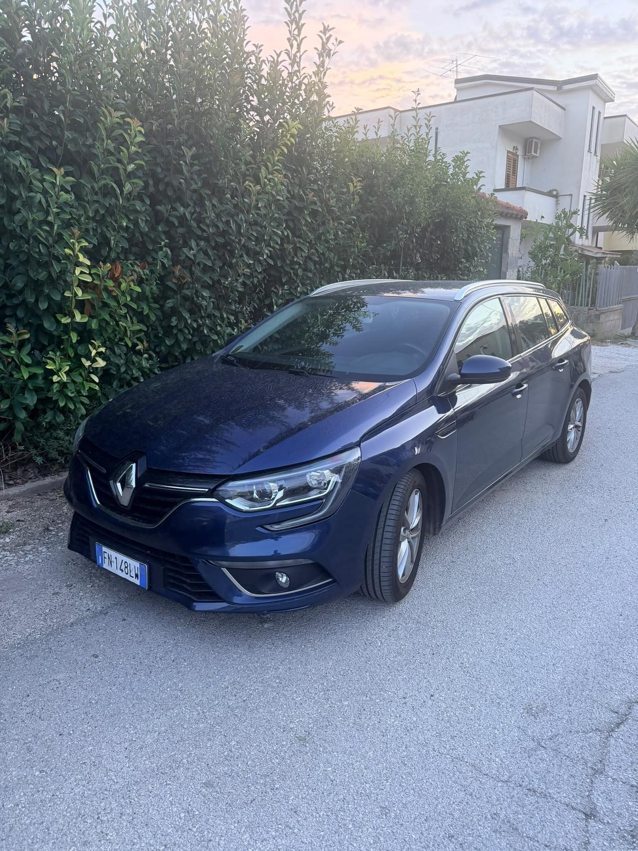 RENAULT MEGANE 1.5 DCI SPORTTOURER AUTOMATICA