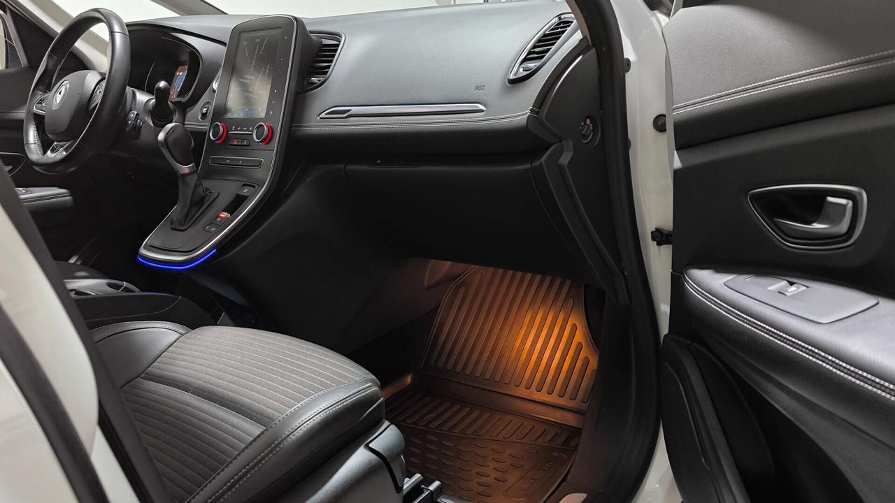 Renault Scenic Scénic dCi 8V 110 CV EDC Energy Intens