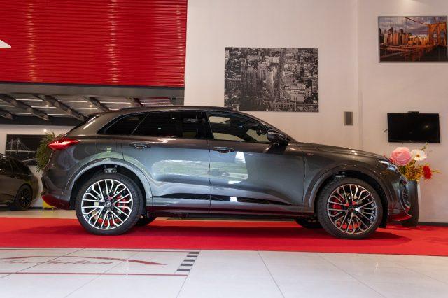 AUDI Q5 NUOVO.MOD.3.0 V6 TDI.299-323.CV.4X4 S line edition