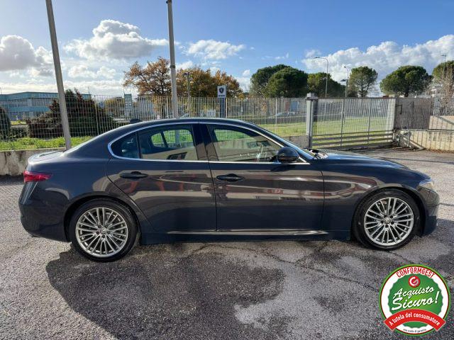 ALFA ROMEO Giulia 2.2 150cv AT8 Super R.Lega 18" Doppio scarico