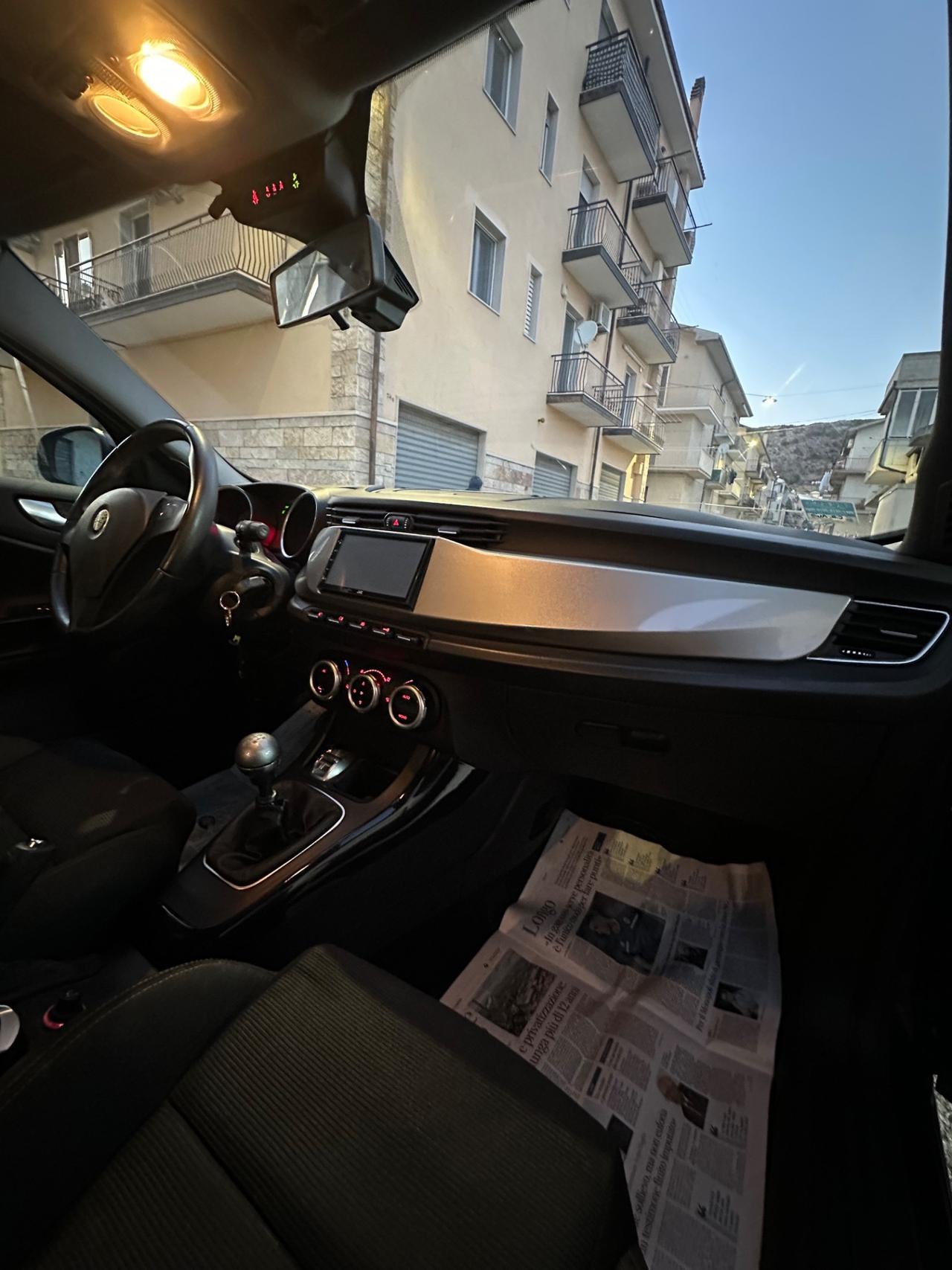 Alfa Romeo Giulietta 1.6 JTDm-2 105 CV Distinctive