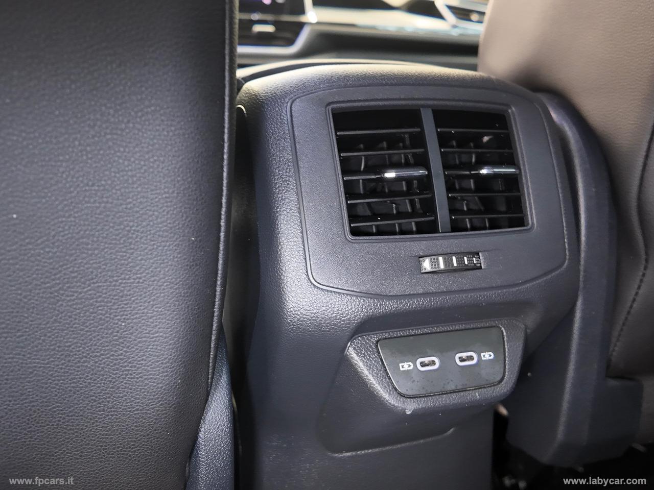 VOLKSWAGEN T-Roc 2.0 TDI SCR 150 CV DSG R-Line Plus