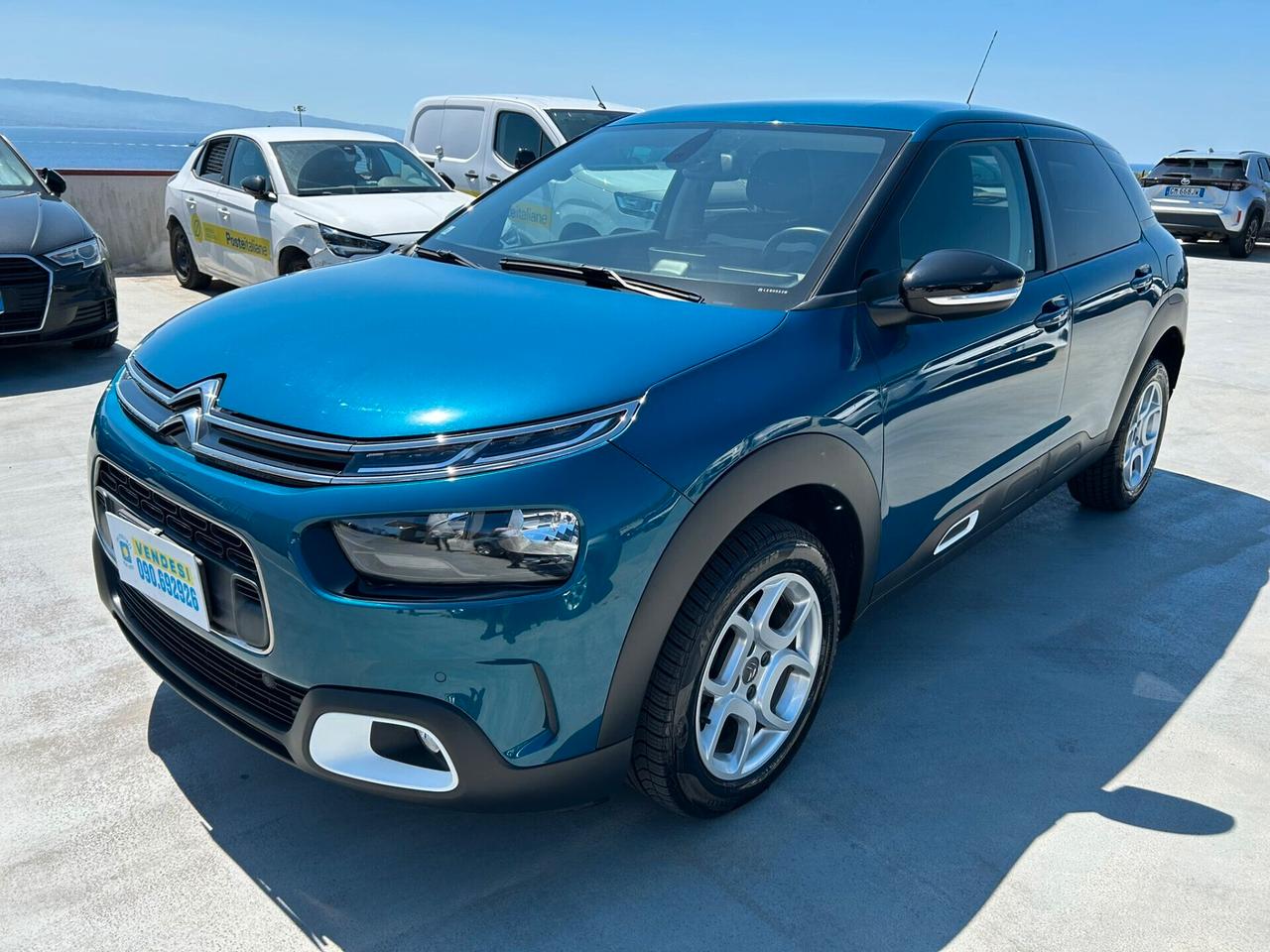 Citroen C4 Cactus BlueHDi 100 S&S Shine Pack