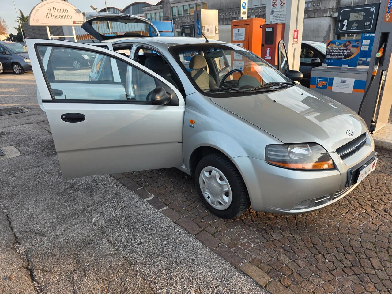 Daewoo Kalos Se Plus con 95.000km Neopatentati ok