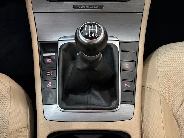 Volkswagen Passat 2.0 TDI Highline BlueM. Tech.
