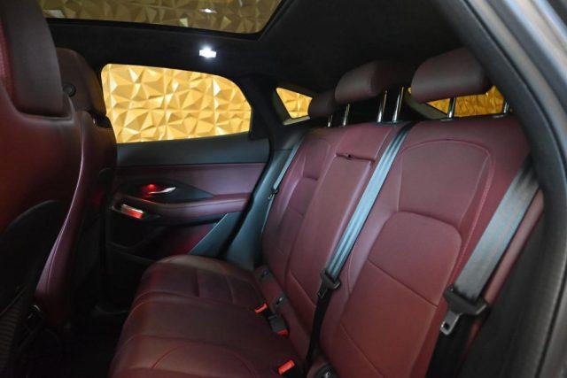 JAGUAR E-Pace 2.0 d R-DYNAMIC HSE 204CV AUT.TETT.20"CAM360°FULL!