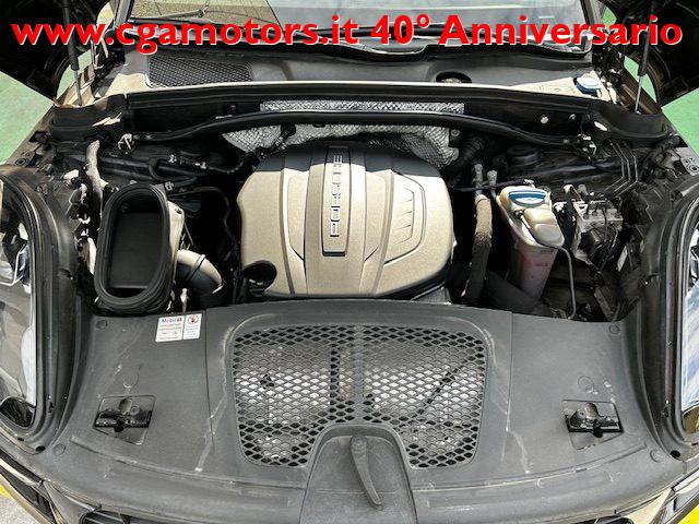 PORSCHE Macan 2.0 FUUL OPTIONAL + 2 TRENI GOMME E CERCHI