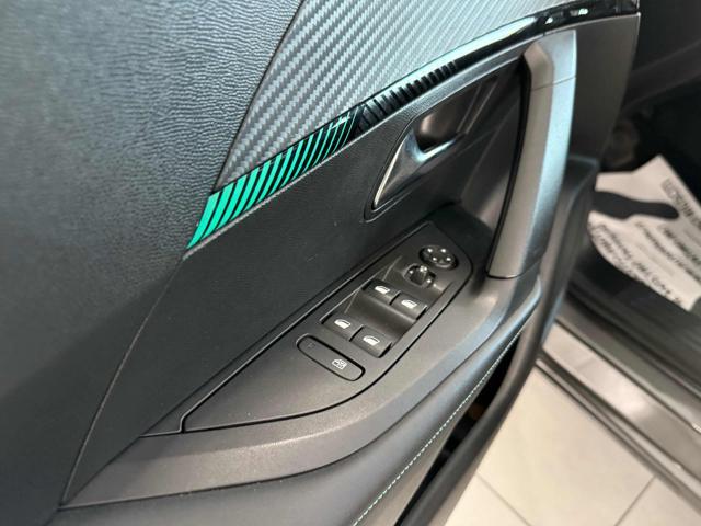 PEUGEOT 2008 BlueHDi 130 S&S EAT8 Allure