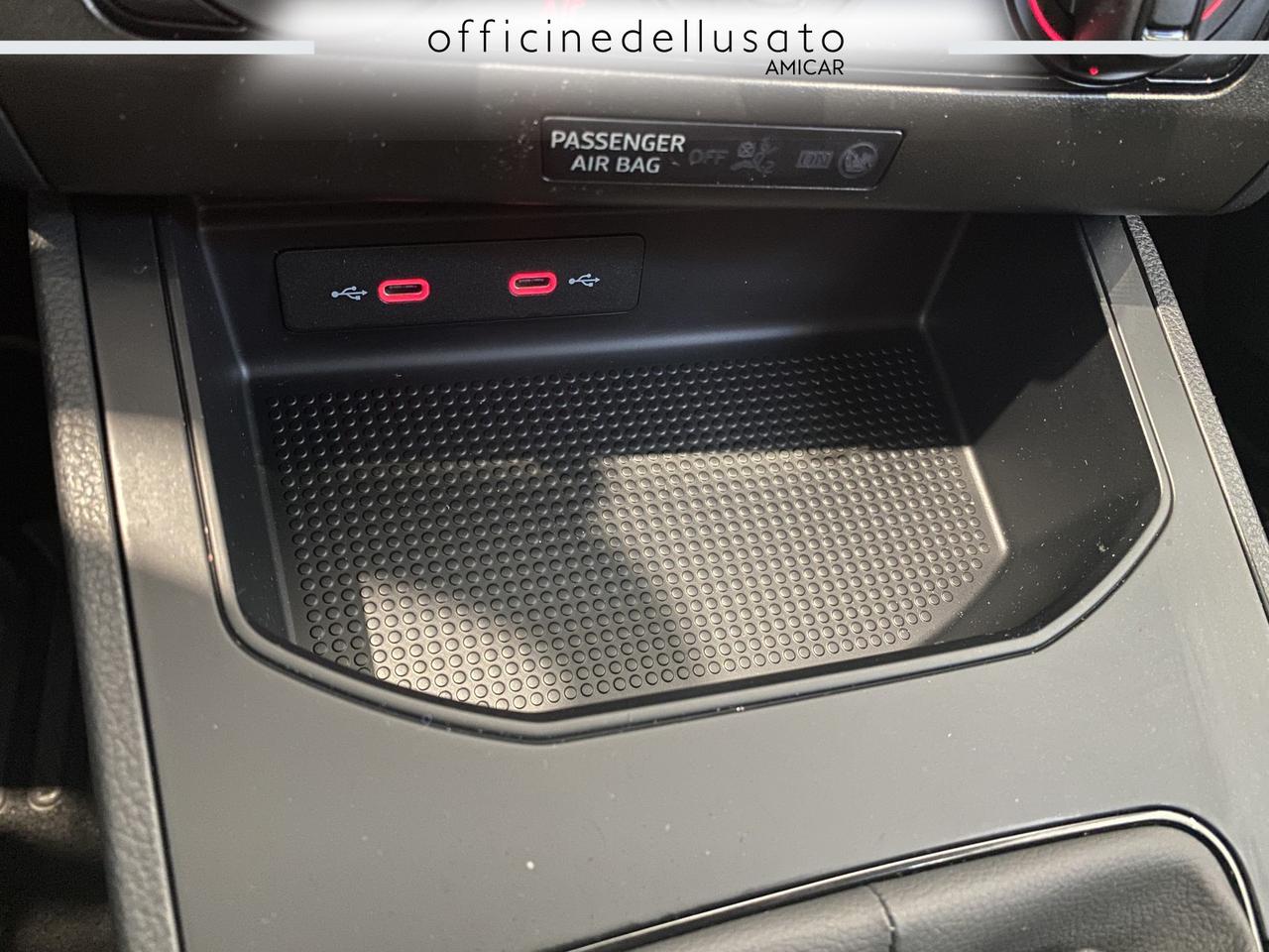 Seat Arona 1.0 ecotsi 95cv reference