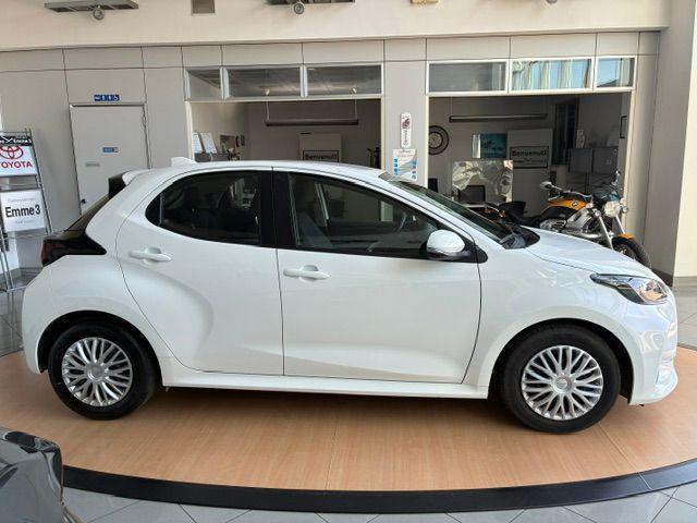 TOYOTA Yaris 1.5 Hybrid 5 porte Active