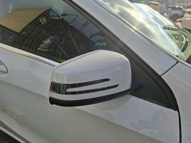 MERCEDES-BENZ A 180 Sport