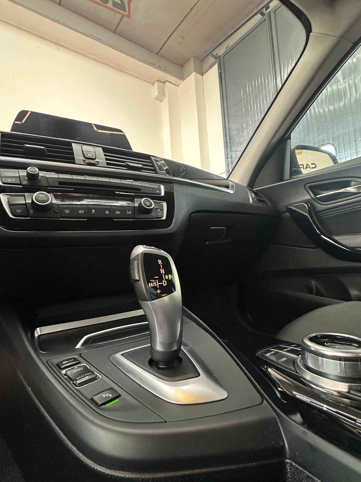 Bmw 218 218d Coupé Sport