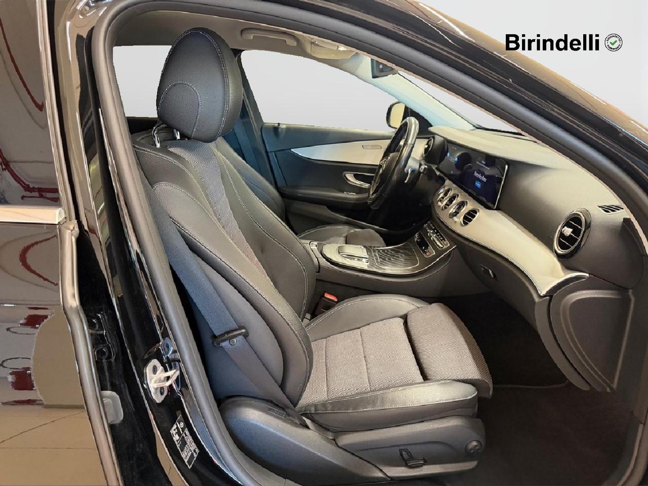 Mercedes-Benz Classe E (W/S213) - E 220 d 4Matic Auto Premium Plus