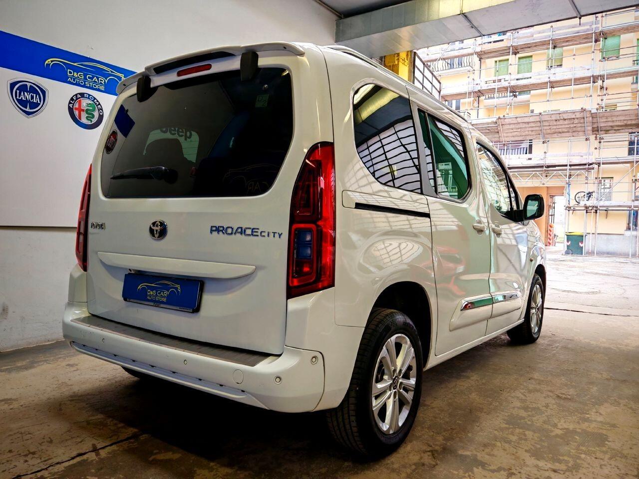Toyota Proace Verso 7 POSTI 1.5 D Executive