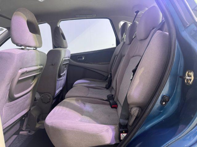 NISSAN Almera Tino 1.8i 16V cat ZX