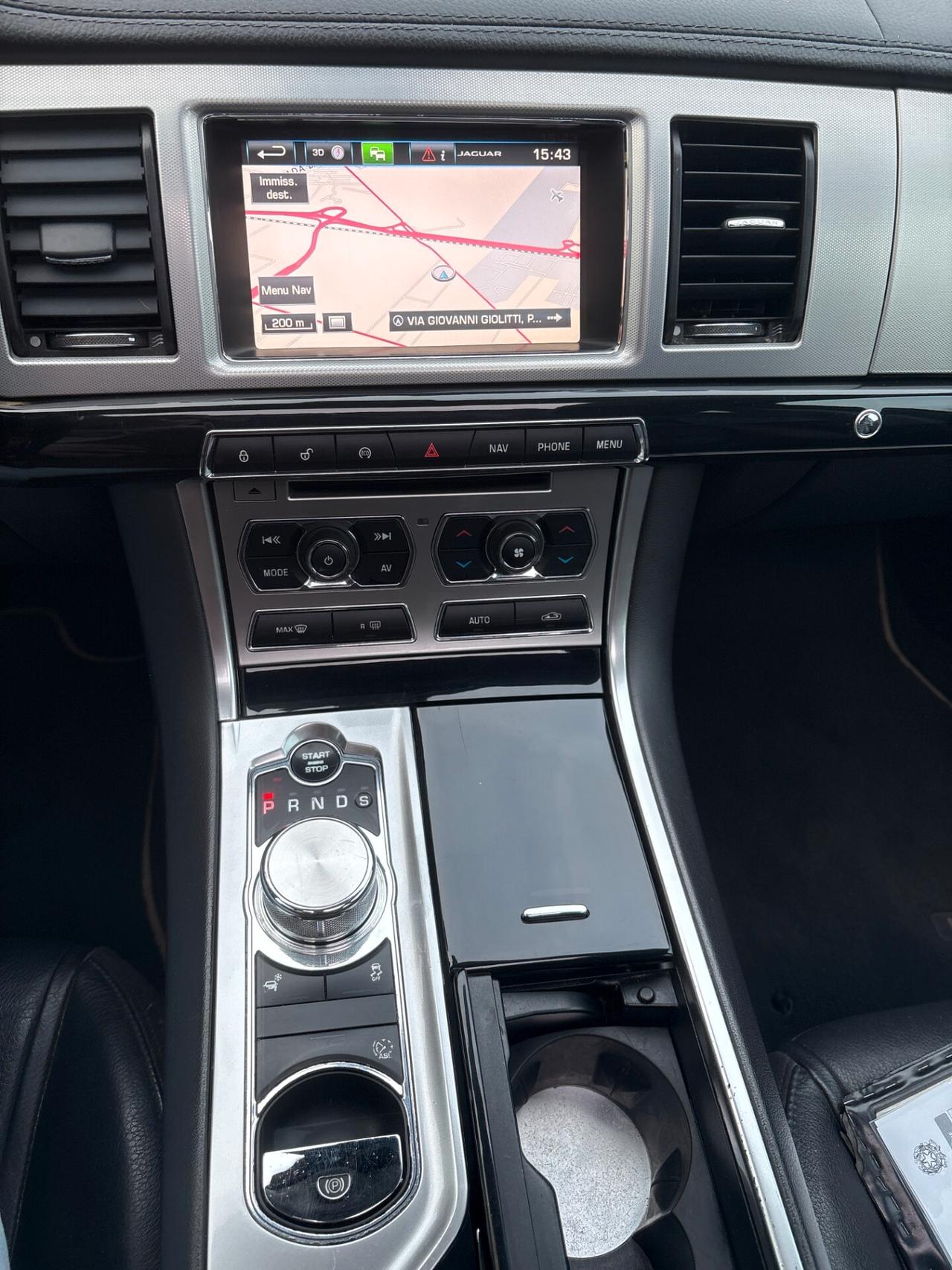 Jaguar XF 2.2 D 200 CV -Full