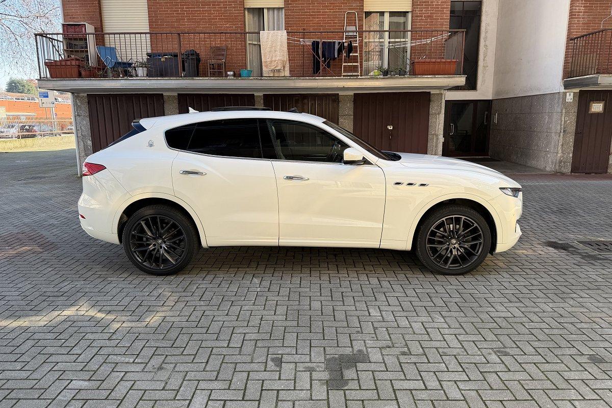 MASERATI Levante V6 Diesel AWD Granlusso