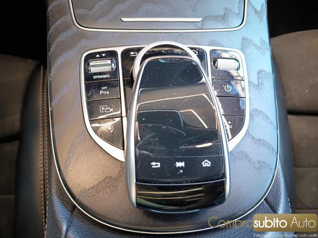 MERCEDES-BENZ E 220 d 4Matic Premium