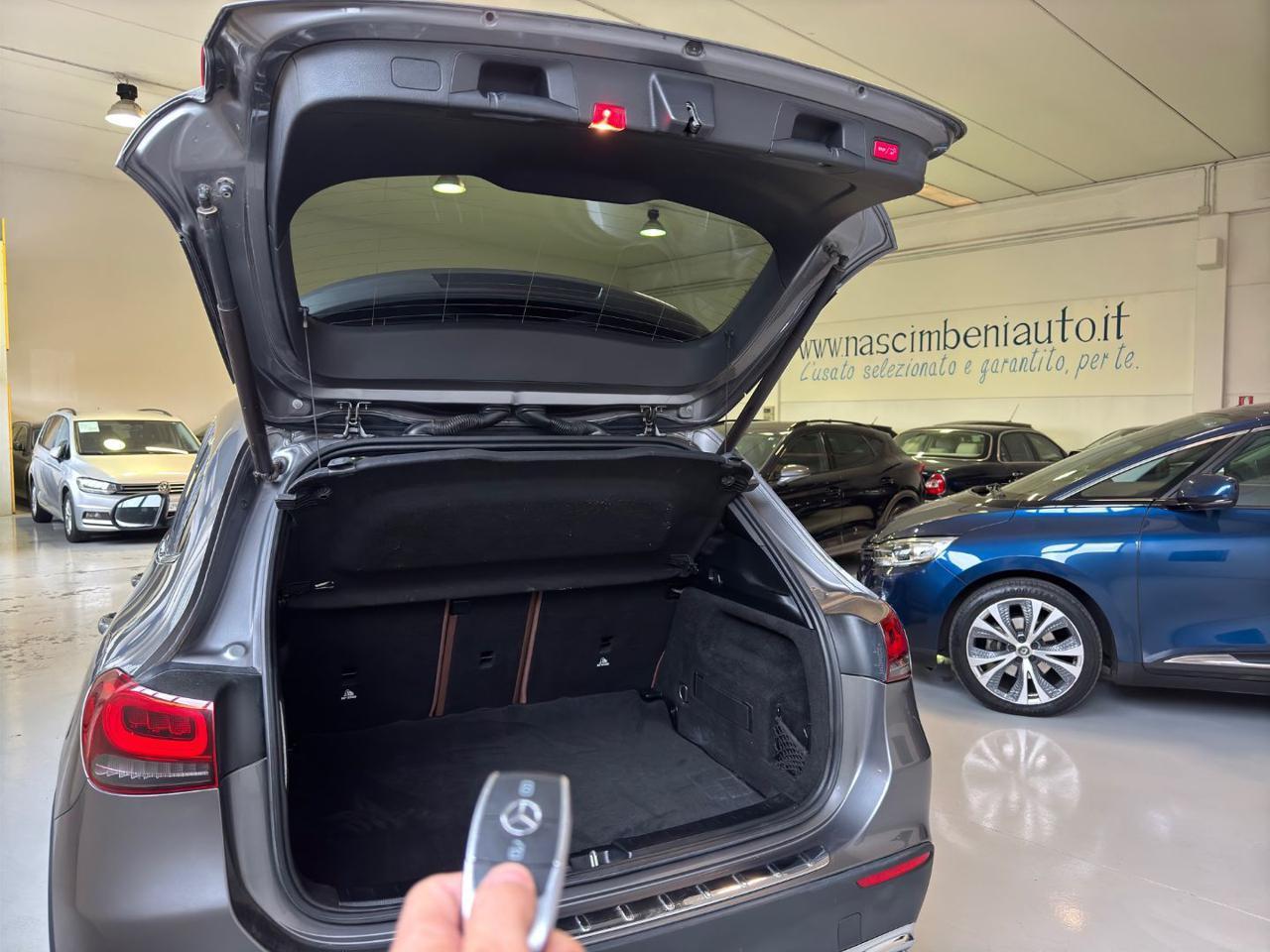 MERCEDES-BENZ GLA 200 d Automatic Sport Plus