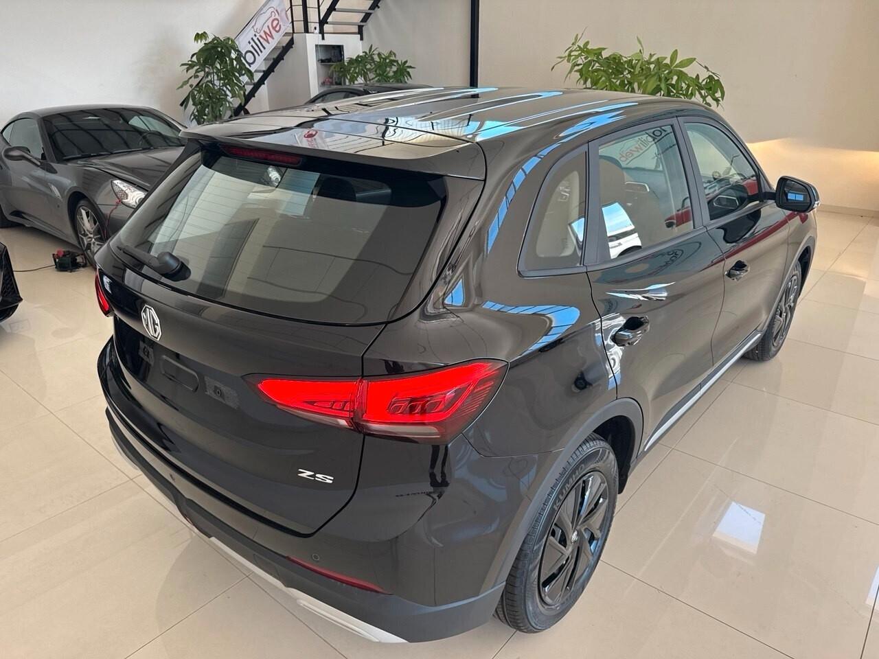 Mg ZS 1.5 Standard