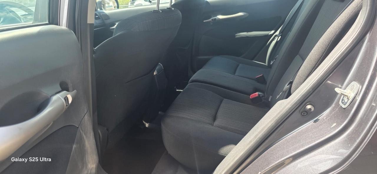 Toyota Auris 1.4 benzina Neopatentati