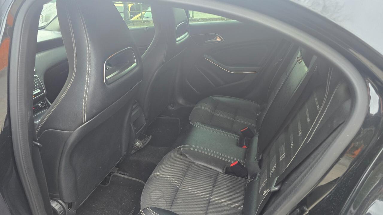 Mercedes-benz A 180 d Automatic Premium