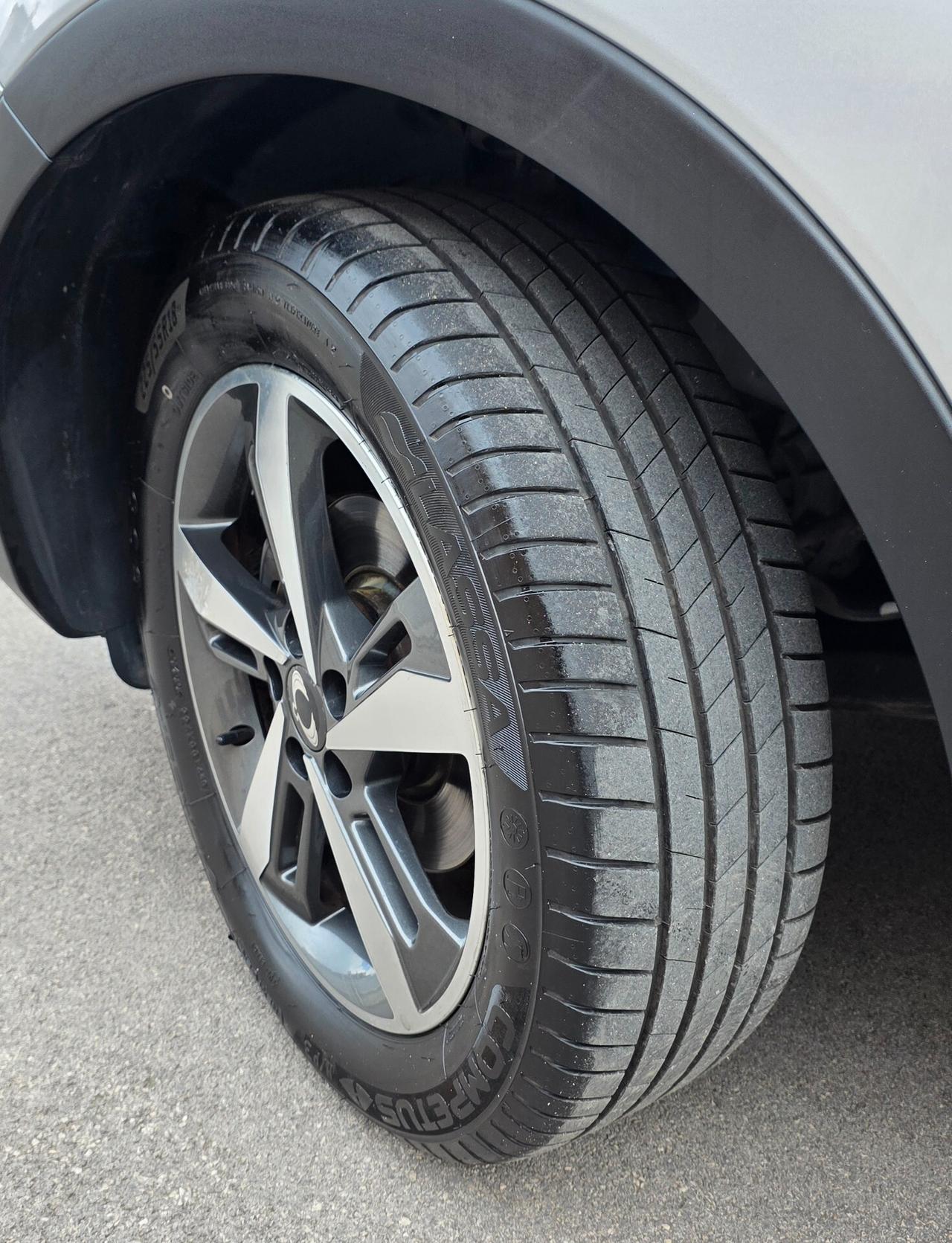 Ssangyong Korando 2.2 Diesel 2WD MT Limited