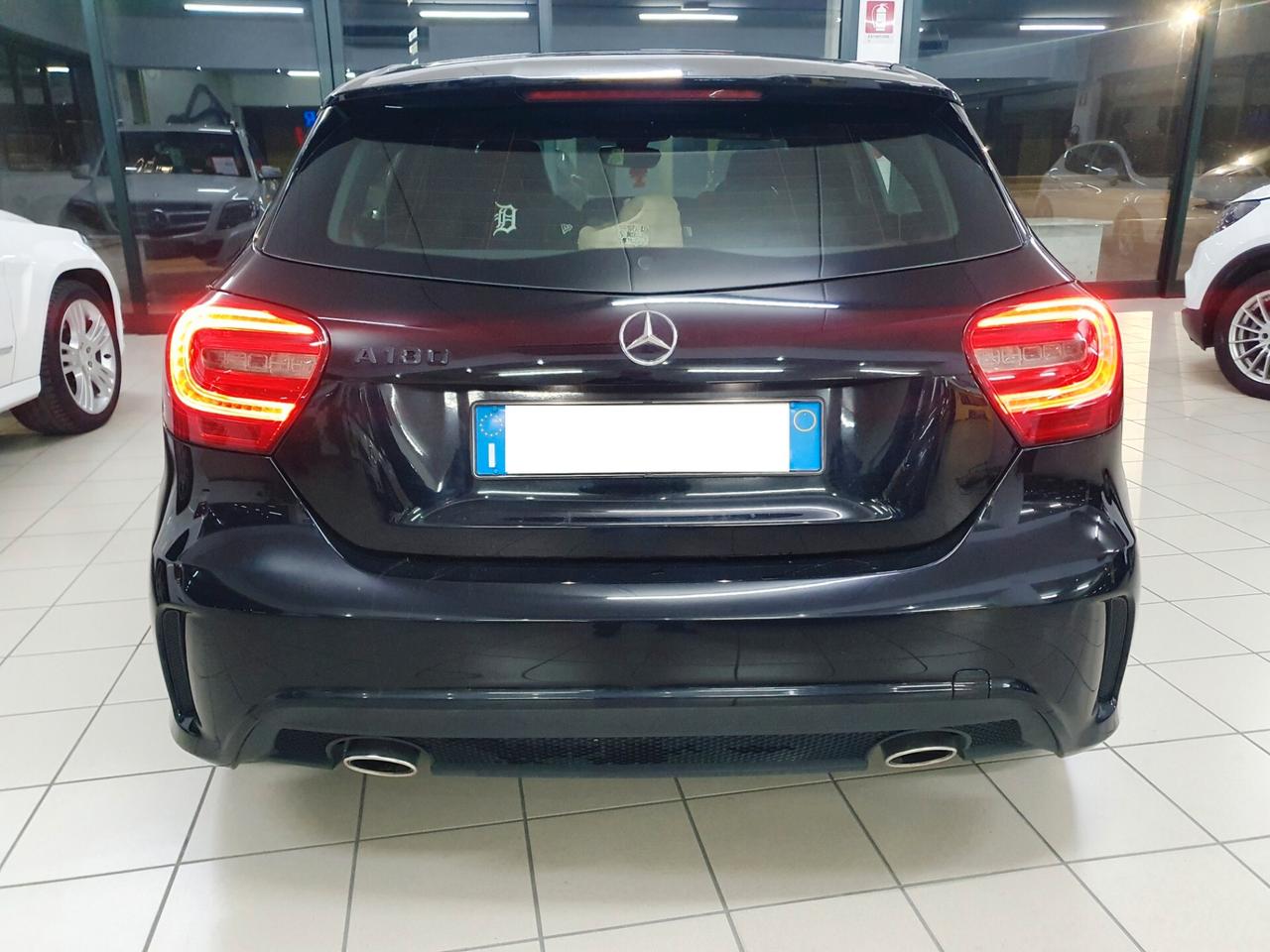 Mercedes-benz A 180 CDI BlueEFFICIENCY Premium Dark Night Edition