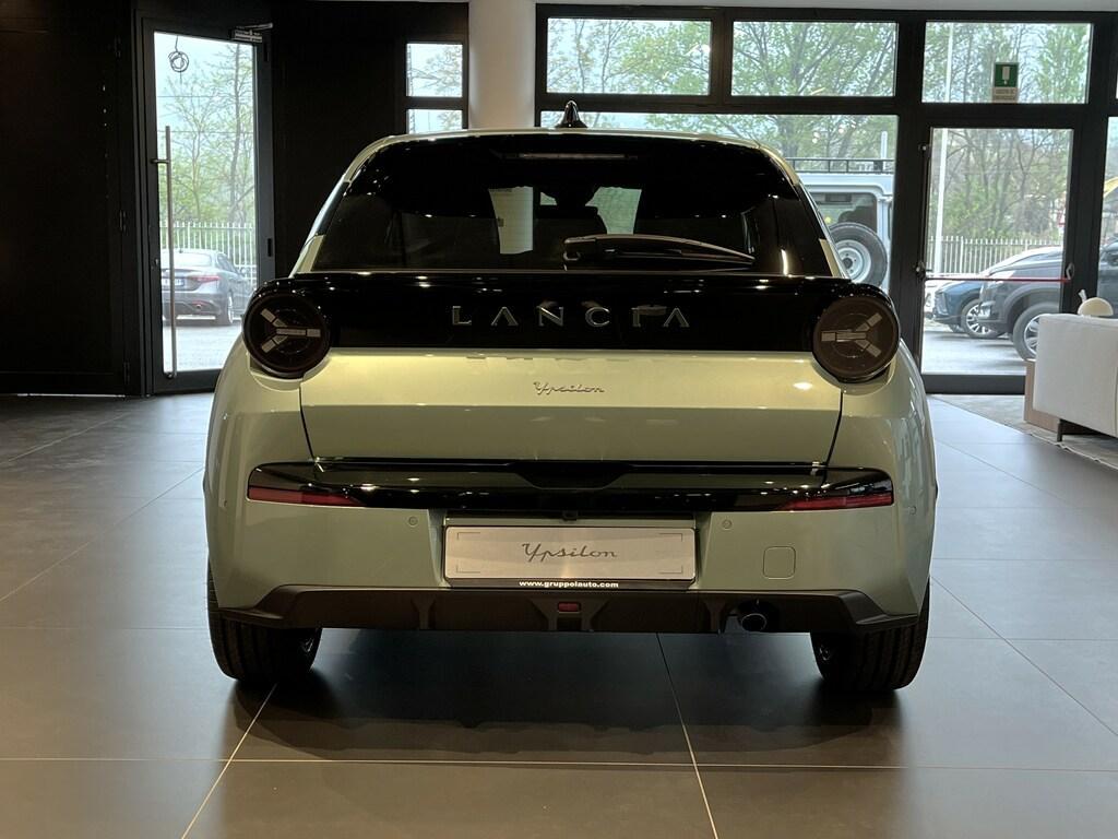 Lancia Ypsilon 1.2 mhev LX e-dct