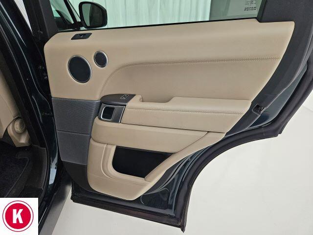 Land Rover Range Rover Sport 3.0 TDV6 SE