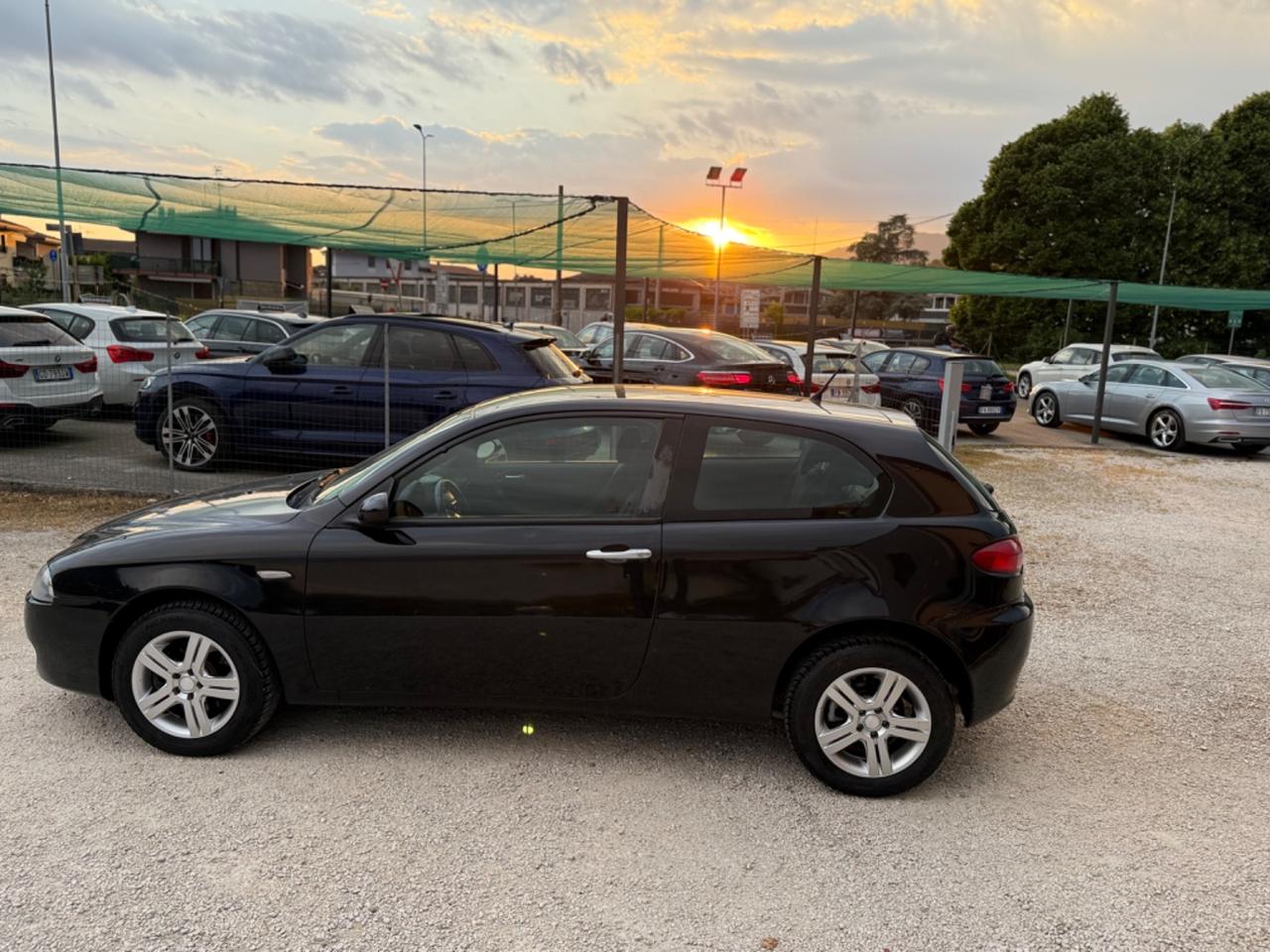 Alfa Romeo 147 1.6 16V TS 3 porte Black Line Euro4