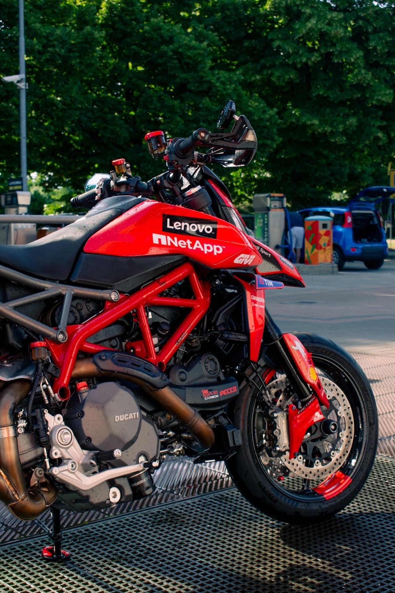 Ducati Hypermotard 950 Depotenziato patente a2