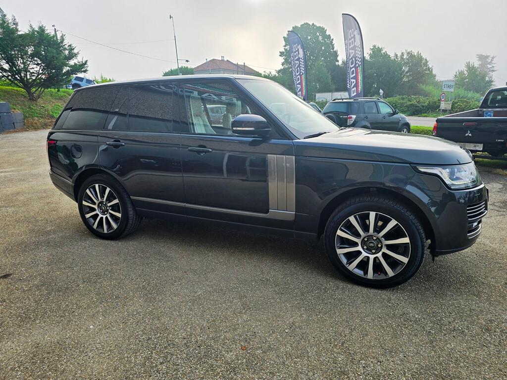 Land Rover Range 4.4 SDV8 VOGUE