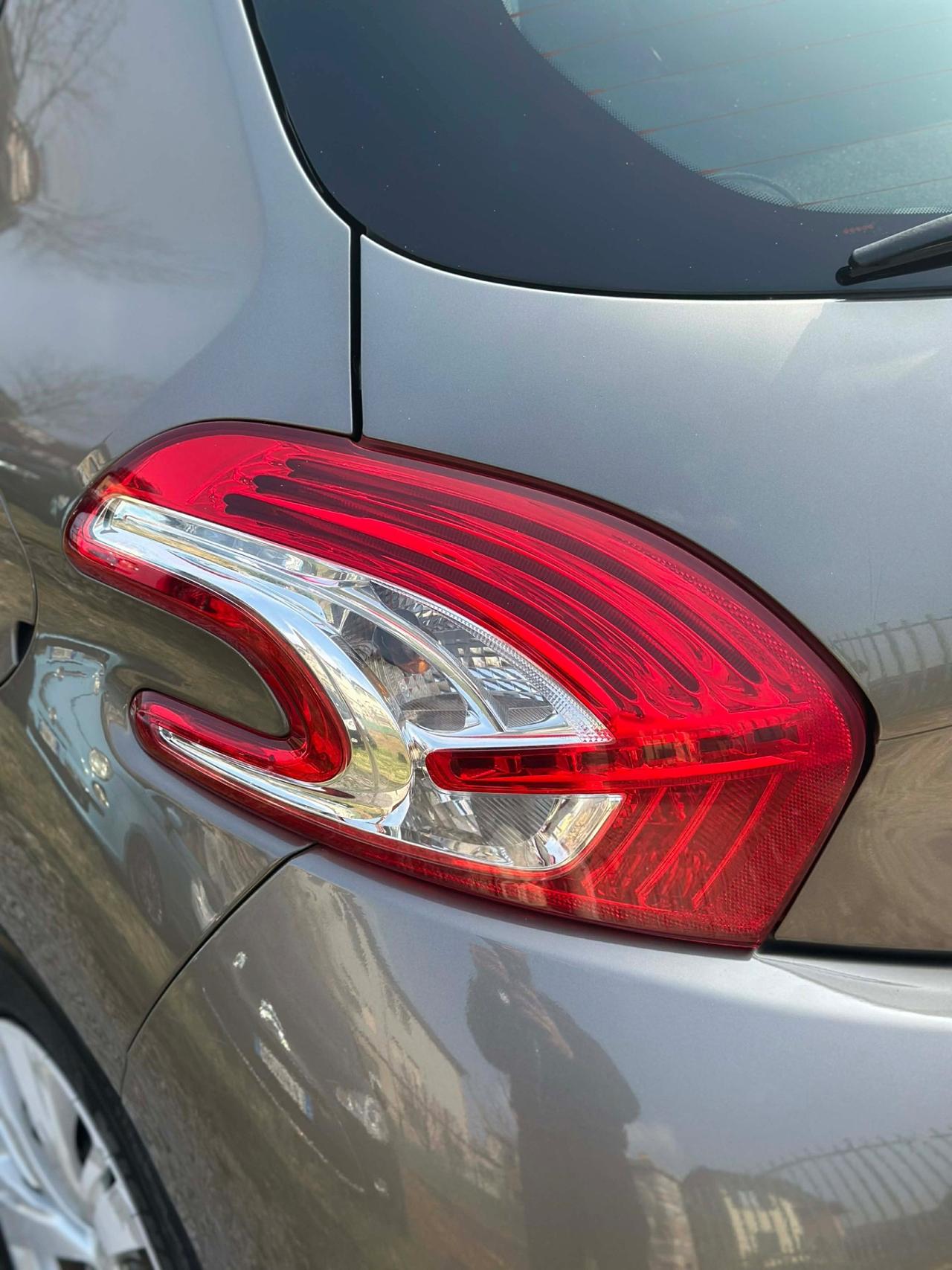 Peugeot 208 1.2 5p. ACTIVE KMCERT GARANZ