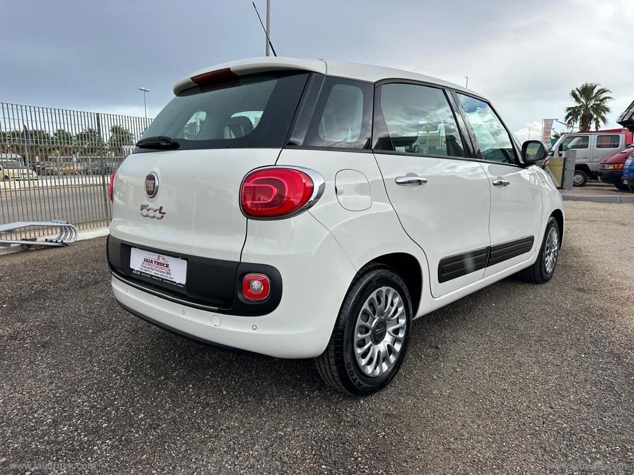 FIAT 500L 1.3 MJT 85 CV Lounge AUTOCARRO N.1 5 P.TI