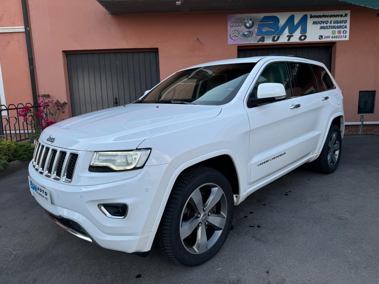 Jeep Grand Cherokee Grand Cherokee 3.0 V6 CRD 250 CV Multijet II Overland Gancio traino