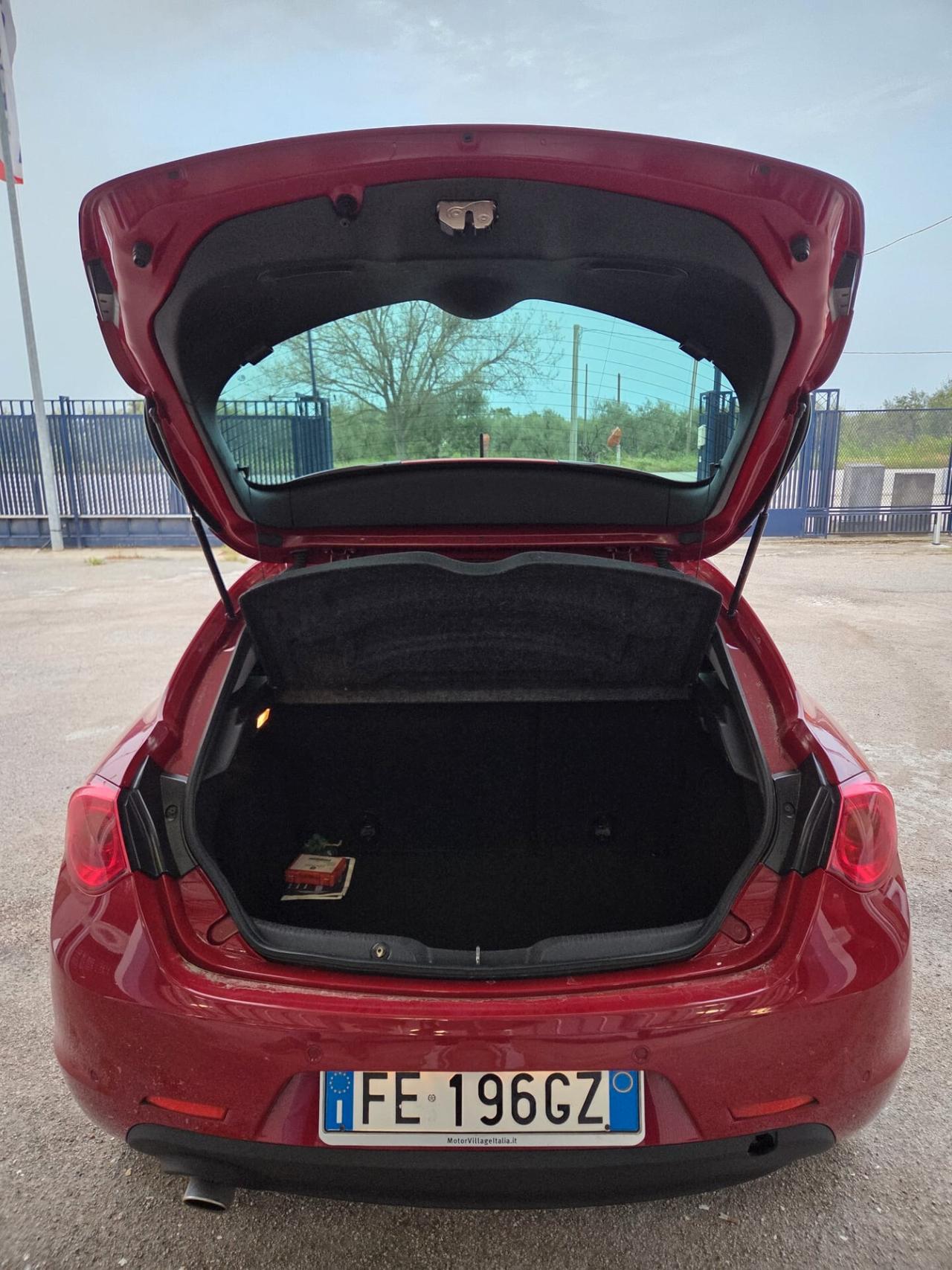 Alfa Romeo Giulietta 1.6 JTDm-2 120 CV Distinctive