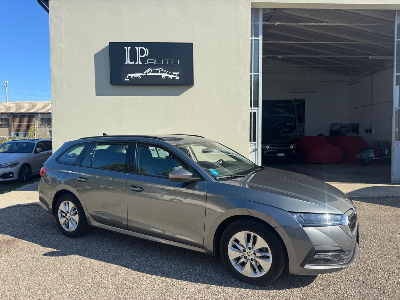 Skoda Octavia 2.0 TDI EVO SCR Wagon Ambition