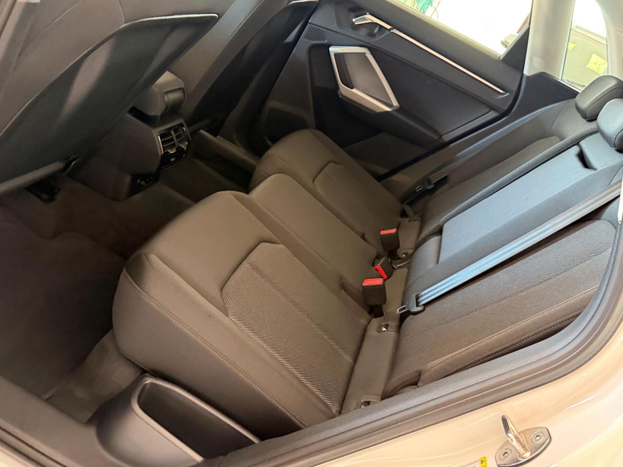 Audi Q3 35 2.0 TDI 150 cv. S Tronic BUSINESS ADVANCED