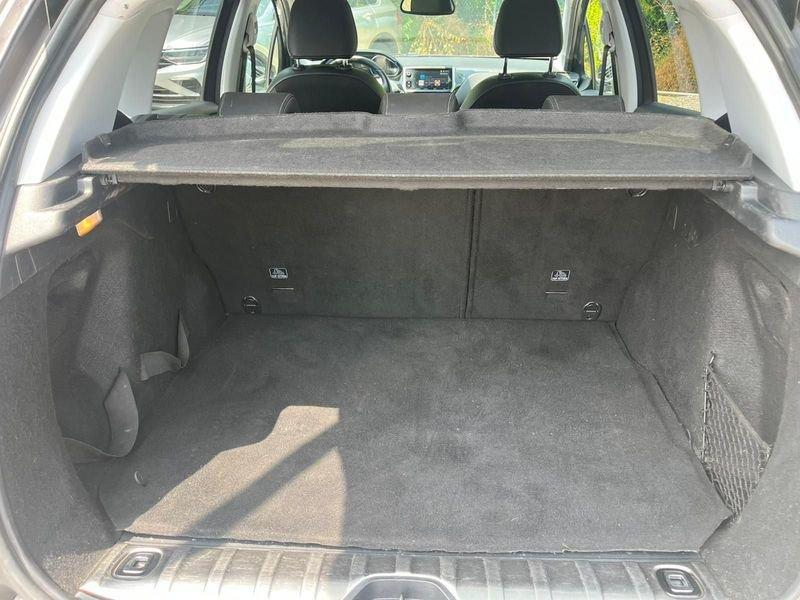 Peugeot 2008 BlueHDi 120 EAT6 S&S Allure