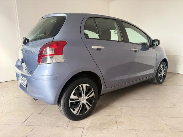 TOYOTA Yaris 1.3 5 porte M-MT Sol