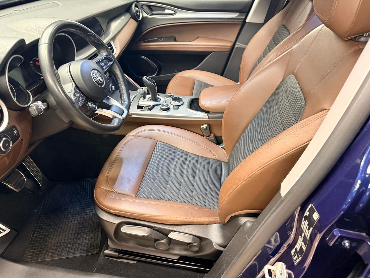 Alfa Romeo Stelvio 2.2 Turbodiesel 190 CV AT8 RWD Sprint