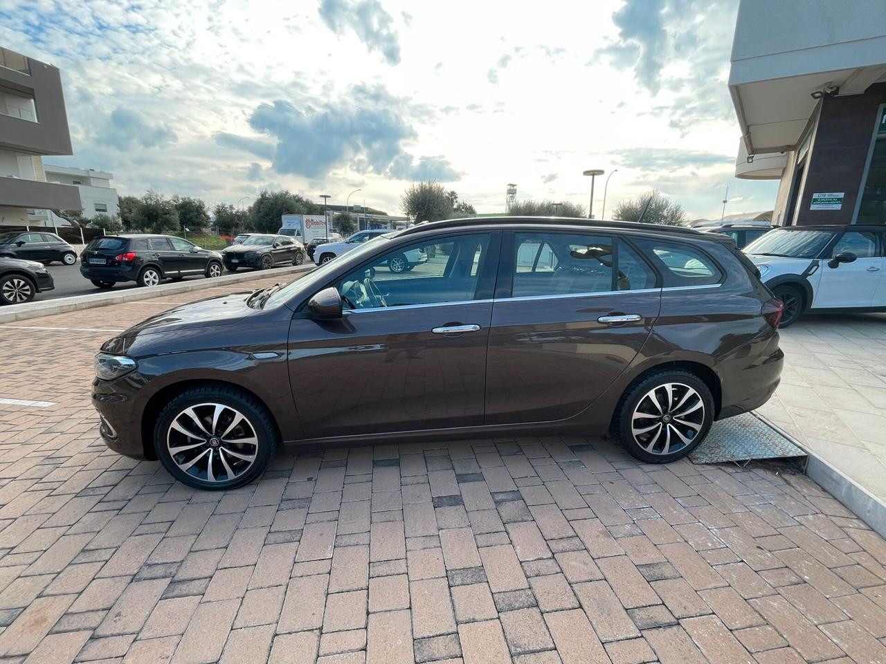 Fiat Tipo 1.6 Mjt S&S SW Lounge