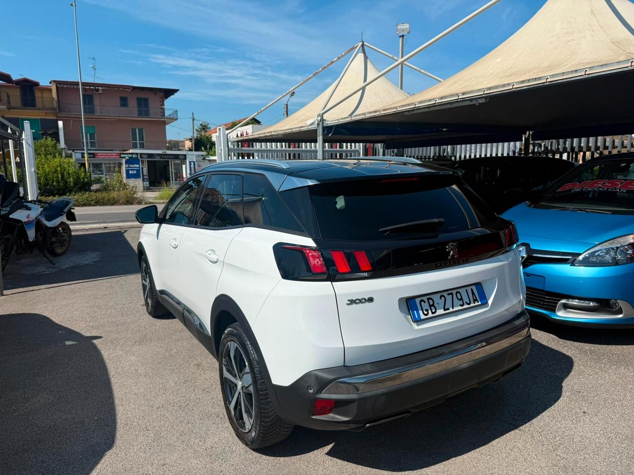 Peugeot 3008 BlueHDi 130 S&S Crossway