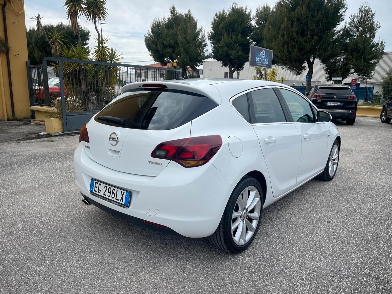 Opel Astra 1.4 Turbo 140CV 5 porte Cosmo