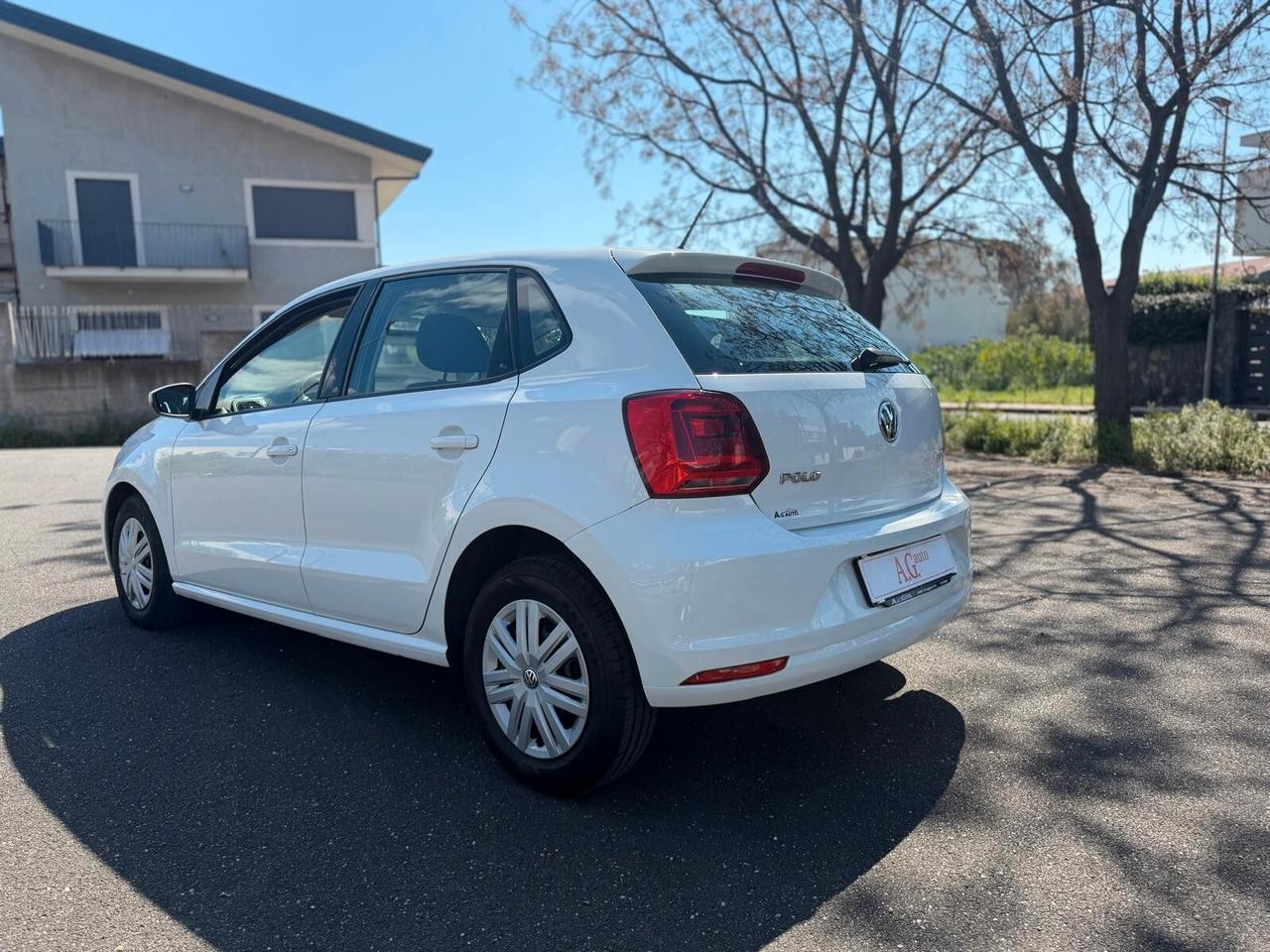 Volkswagen Polo 1.4 TDI 75cv PER NEOPATENTATI