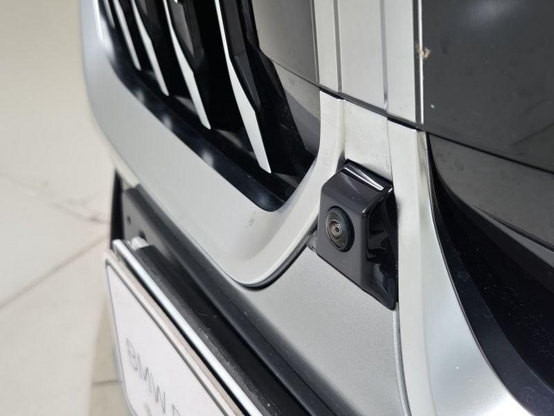 BMW X1 U11 xdrive23i mhev 48V X-Line auto