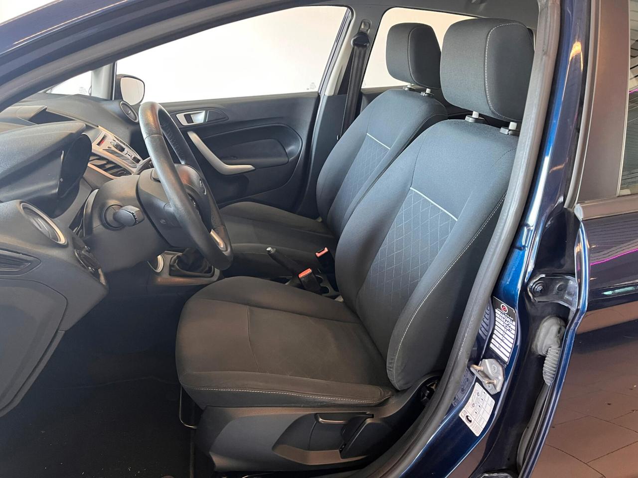 Ford Fiesta Ikon 1.2 60CV 5 porte