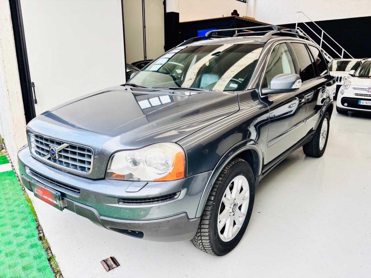 Volvo XC 90 XC90 2.4 D5 185 CV aut. AWD Executive