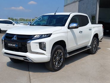 Mitsubishi L200 Double Cab L200 d.cab 2.3d Intense 4wd 150cv auto